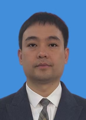 代均强